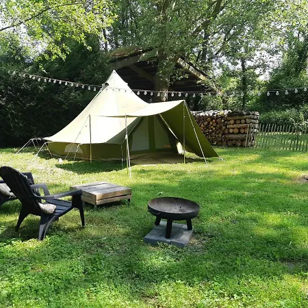 Luxury tent L'escampette *