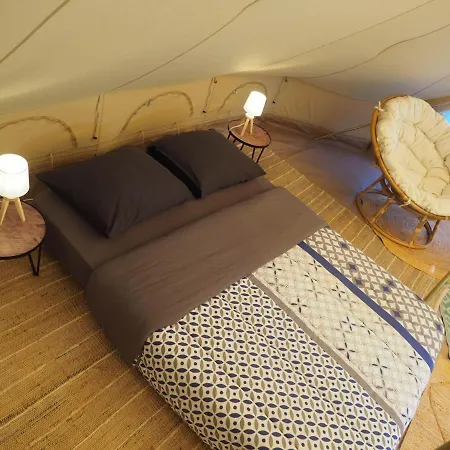 Luxury tent L'escampette *