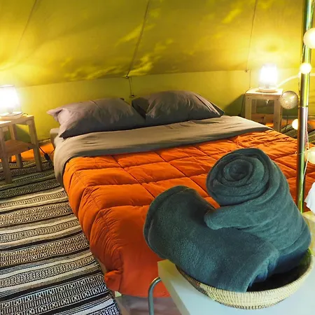 L'escampette Lüks kamp alanı Olloy-sur-Viroin